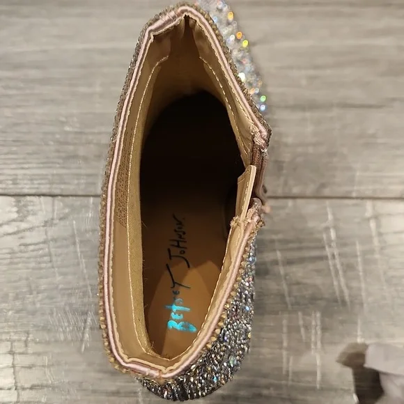 EUC Betsy Johnson Glass stone upper Sequins 3 1/2" heeled Boots sz 8.5M - Picture 11 of 14